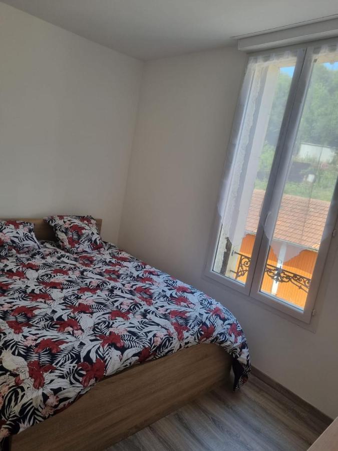 Appartement Sejour , Cure Cransac Au 1Er Etage 2 Nuits Minimum Екстериор снимка